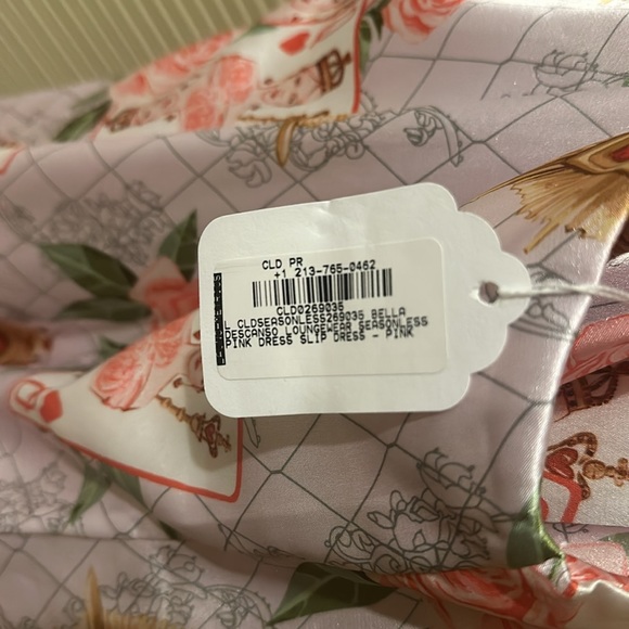 BELLA DESCANSO women’s Slip Dress featuring the limited edition Queen of Hearts - Picture 11 of 12